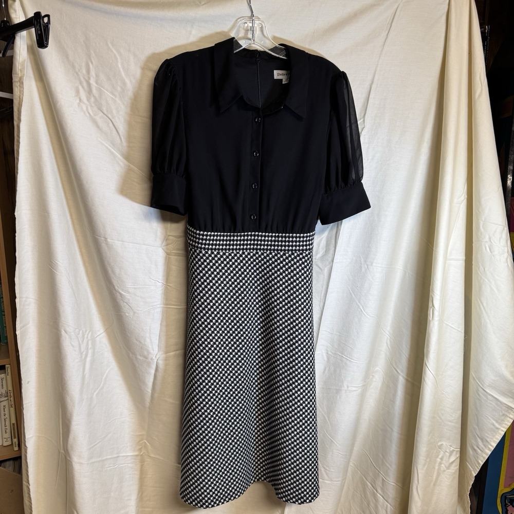 Shelby & Palmer Black Sheer Puffy Sleeve Dress Color Block Skirt Size 12 Vintage